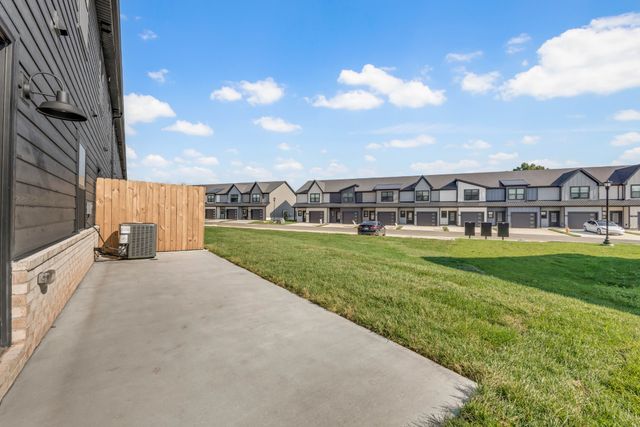 1501 Jonathan Wade Circle, Clarksville, TN 37043