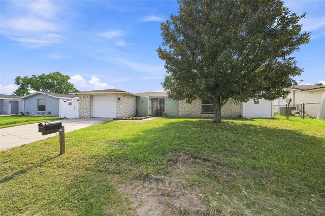 9040 CRABTREE LANE, Port Richey, FL 34668