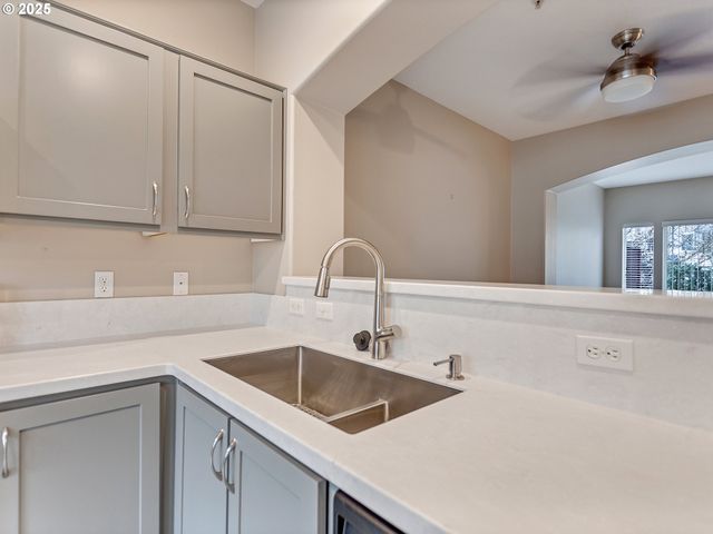 15416 Sw MALLARD Dr, Beaverton, OR 97007