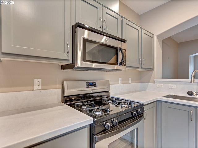 15416 Sw MALLARD Dr, Beaverton, OR 97007