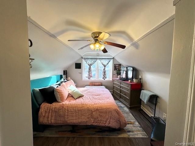 244 Hudson Street E Upper, Long Beach, NY 11561