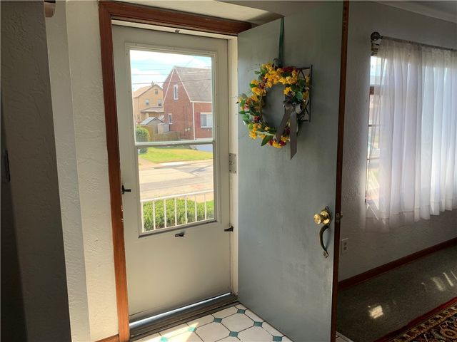 106 Miller Ave, Duquesne, PA 15110