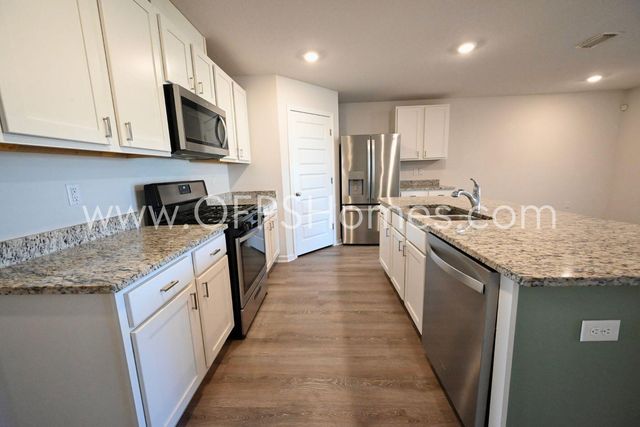 4664 Honor Guard Way, Crestview, FL 32539