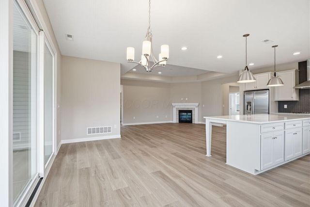 6958 Corsican Loop N, Hilliard, OH 43026