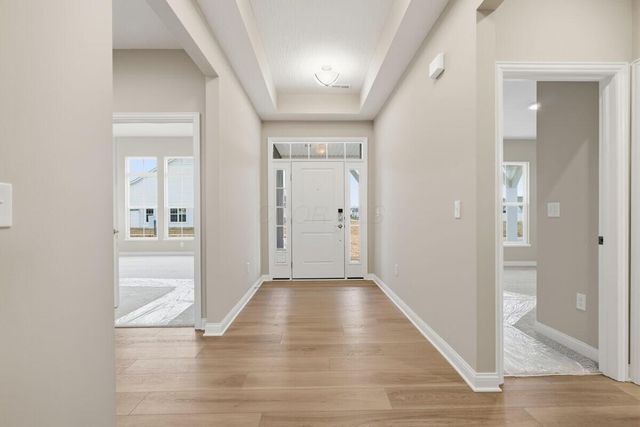 6958 Corsican Loop N, Hilliard, OH 43026