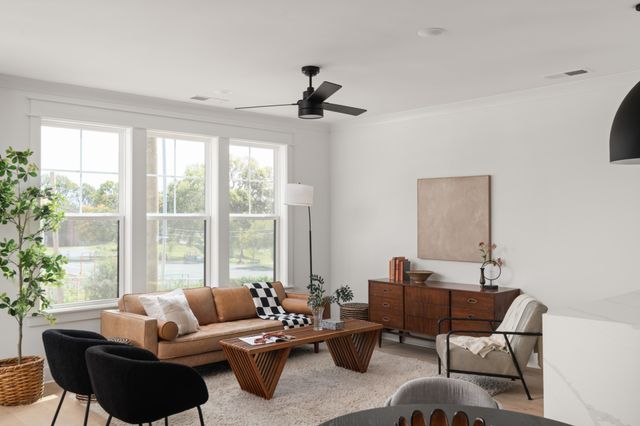 1710 Carvell Ave, Nashville, TN 37203