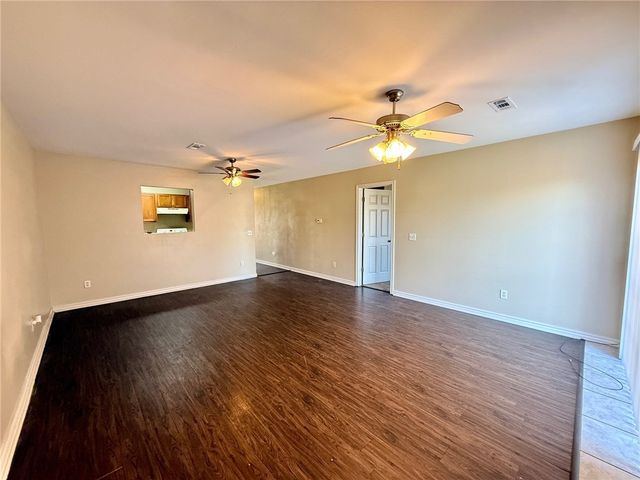 333 Graystone Circle, Centerton, AR 72719