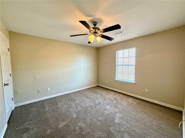 333 Graystone Circle, Centerton, AR 72719