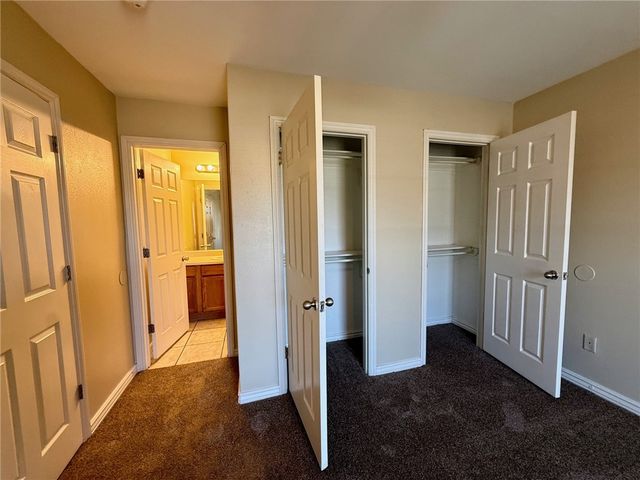 333 Graystone Circle, Centerton, AR 72719