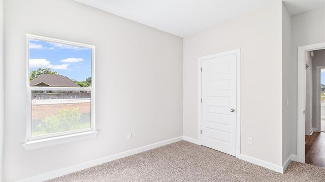 108 Creekridge Street, Headland, AL 36345