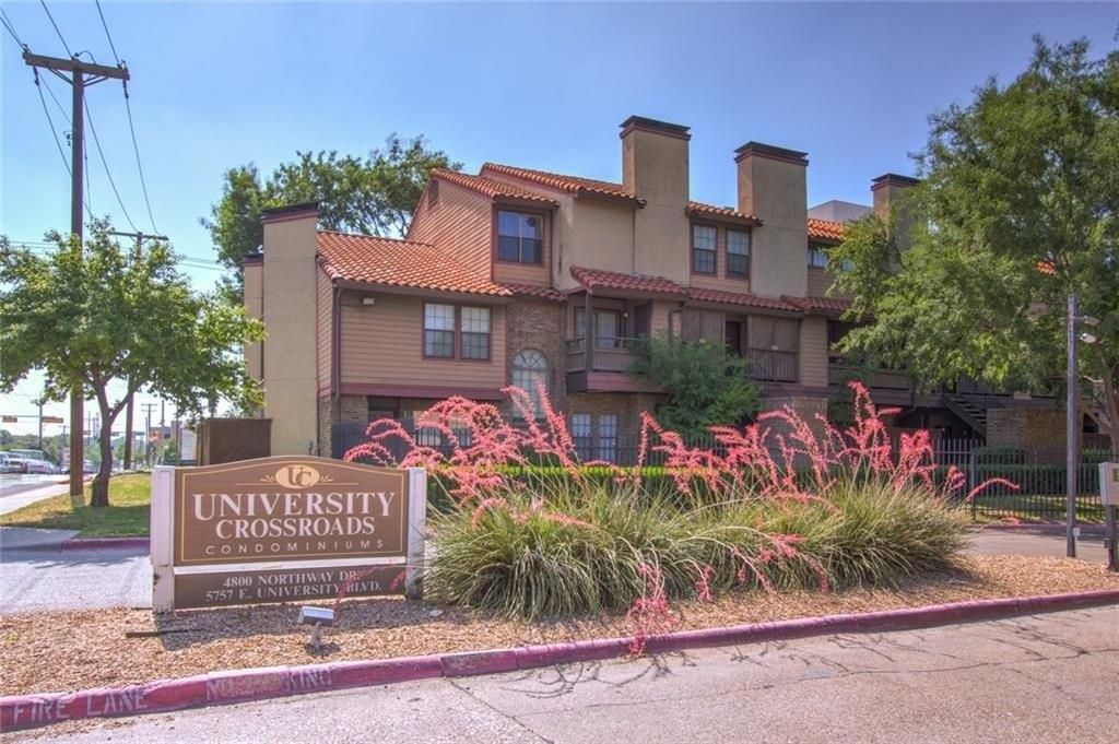 5757 E University Boulevard 22R, Dallas, TX 75206