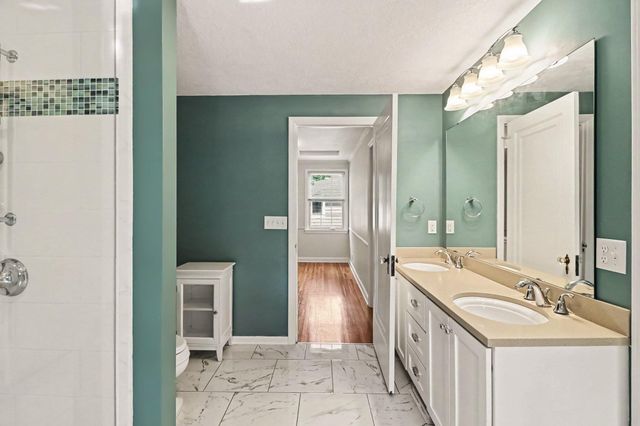 4624 Vallacher Avenue, Saint Louis Park, MN 55416
