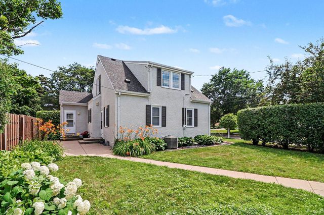 4624 Vallacher Avenue, Saint Louis Park, MN 55416