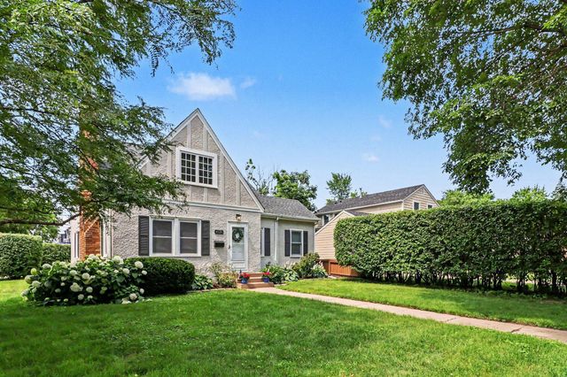 4624 Vallacher Avenue, Saint Louis Park, MN 55416
