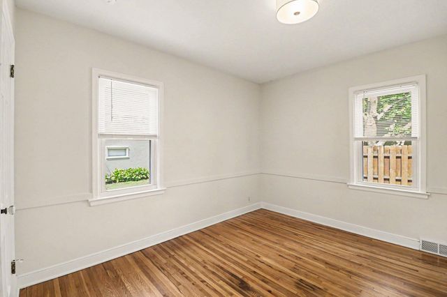 4624 Vallacher Avenue, Saint Louis Park, MN 55416