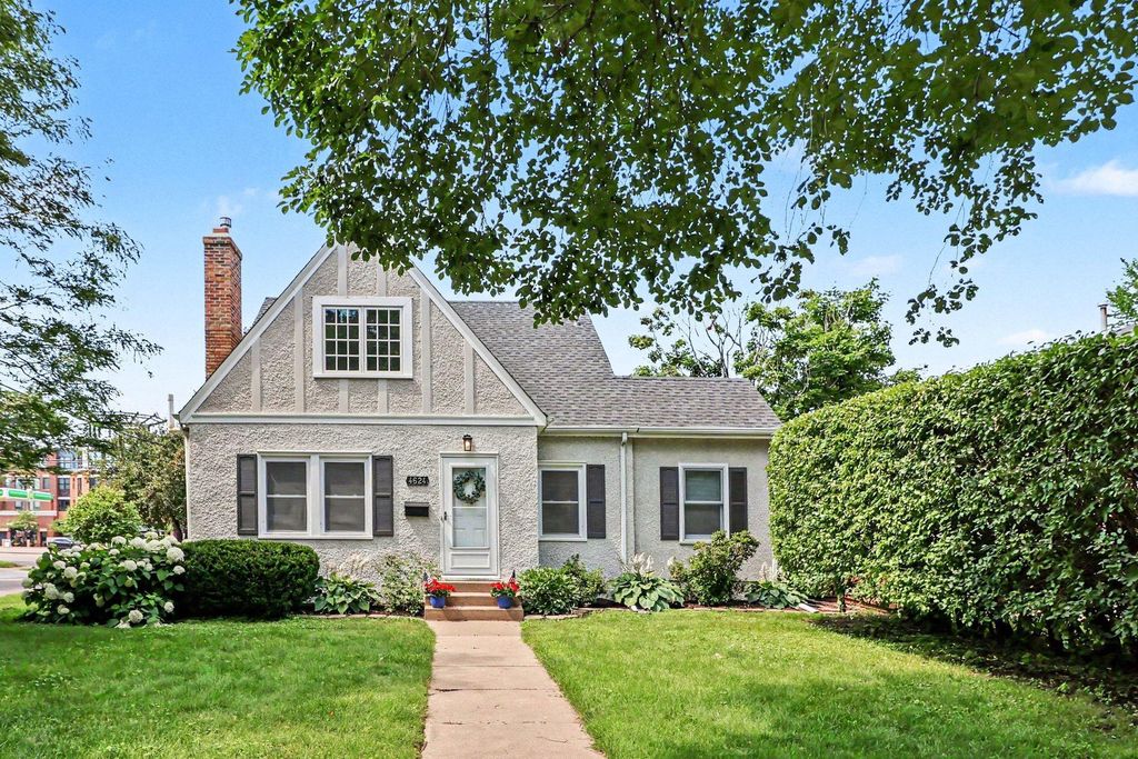4624 Vallacher Avenue, Saint Louis Park, MN 55416
