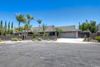 1665 Sandalwood Lane, Carlsbad, CA 92008