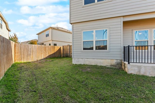 224 Circle WAY 13E, Jarrell, TX 76537