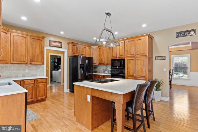 1428 WELLGATE LN, Mechanicsburg, PA 17055