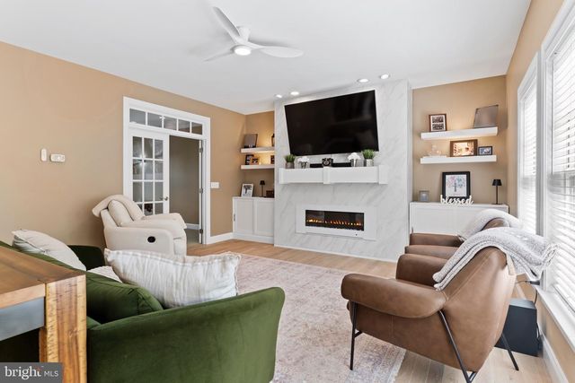 1428 WELLGATE LN, Mechanicsburg, PA 17055