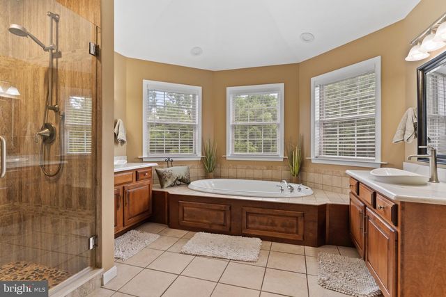 1428 WELLGATE LN, Mechanicsburg, PA 17055