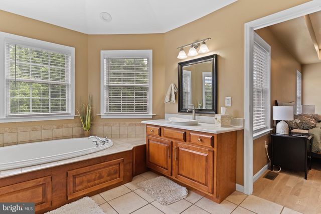 1428 WELLGATE LN, Mechanicsburg, PA 17055