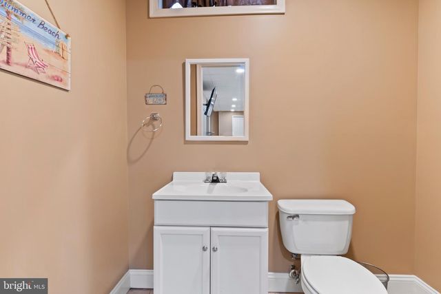 1428 WELLGATE LN, Mechanicsburg, PA 17055
