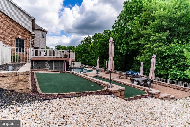 1428 WELLGATE LN, Mechanicsburg, PA 17055