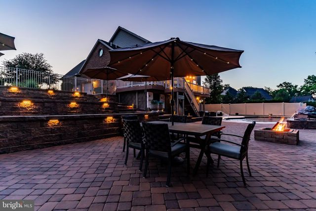 1428 WELLGATE LN, Mechanicsburg, PA 17055