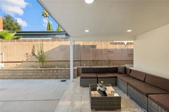 4700 Topanga Canyon Boulevard, Woodland Hills, CA 91364