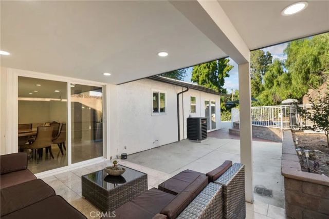 4700 Topanga Canyon Boulevard, Woodland Hills, CA 91364