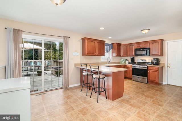 2785 SPARROW DR, York, PA 17408