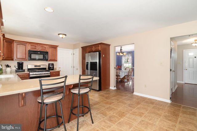 2785 SPARROW DR, York, PA 17408