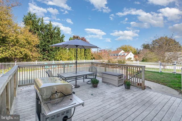 2785 SPARROW DR, York, PA 17408