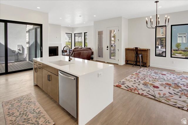 6953 W HIGHBROW WAY, South Jordan, UT 84009