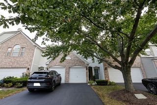 2943 Stonewater Drive 2943, Naperville, IL 60564