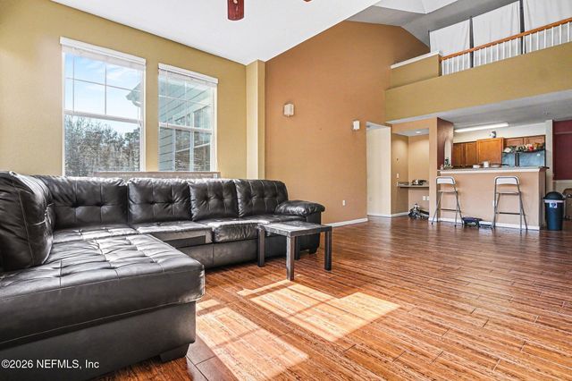 8550 TOUCHTON Road 1221, Jacksonville, FL 32216