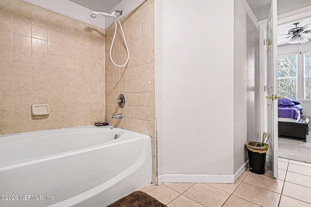 8550 TOUCHTON Road 1221, Jacksonville, FL 32216