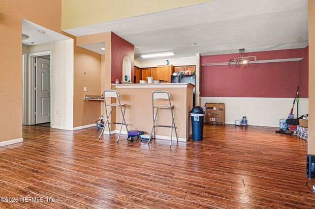 8550 TOUCHTON Road 1221, Jacksonville, FL 32216