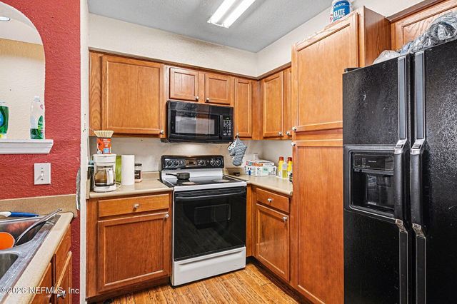 8550 TOUCHTON Road 1221, Jacksonville, FL 32216