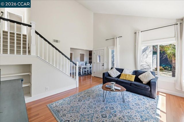 10005 Foxboro Cir, San Ramon, CA 94583