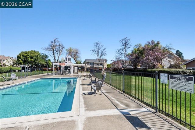 10005 Foxboro Cir, San Ramon, CA 94583