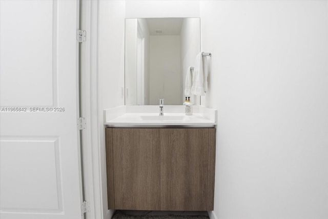 12060 SW 82nd Pl, Miami, FL 33156