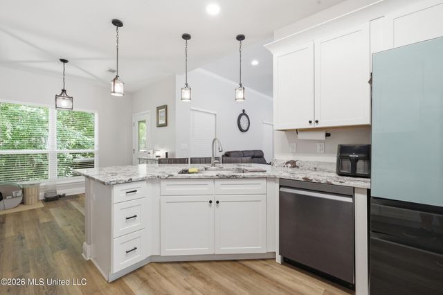 2265 Club Moss Circle, Biloxi, MS 39532
