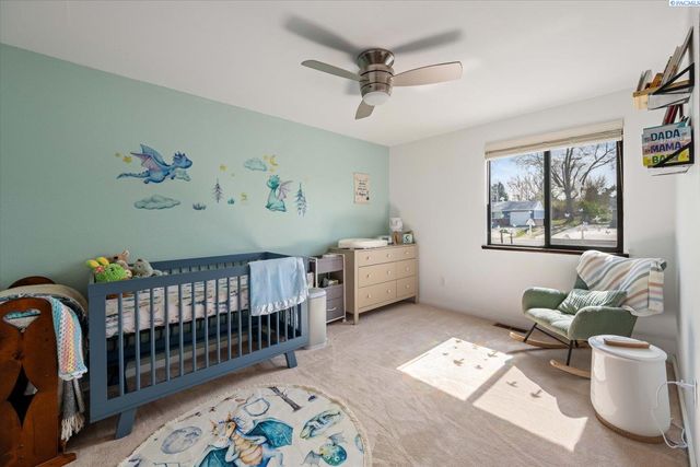 6220 W Willamette Ave, Kennewick, WA 99336