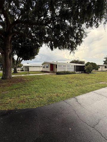 6204 KNOTTY PINE DRIVE SE, Winter Haven, FL 33884