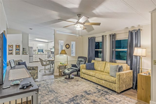6204 KNOTTY PINE DRIVE SE, Winter Haven, FL 33884