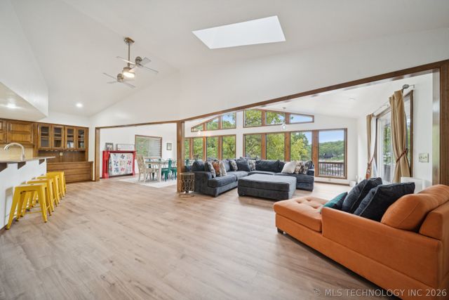 453844 Country Club Trail, Afton, OK 74331