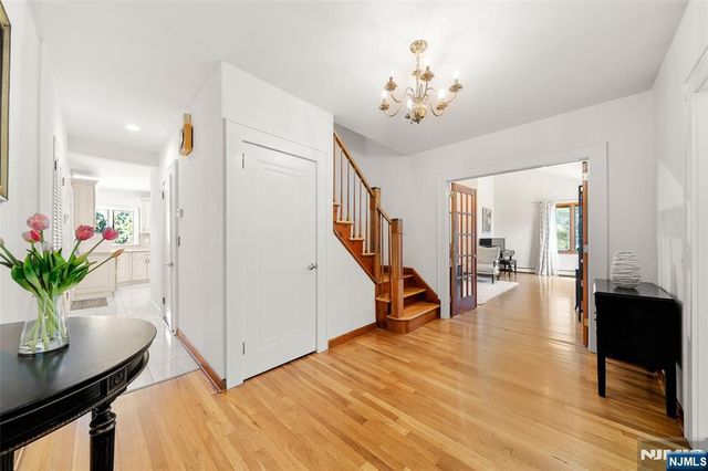 19 Central Avenue, Demarest, NJ 07627