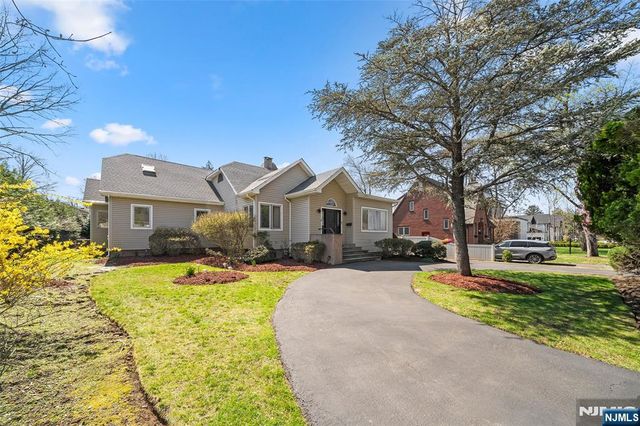 19 Central Avenue, Demarest, NJ 07627